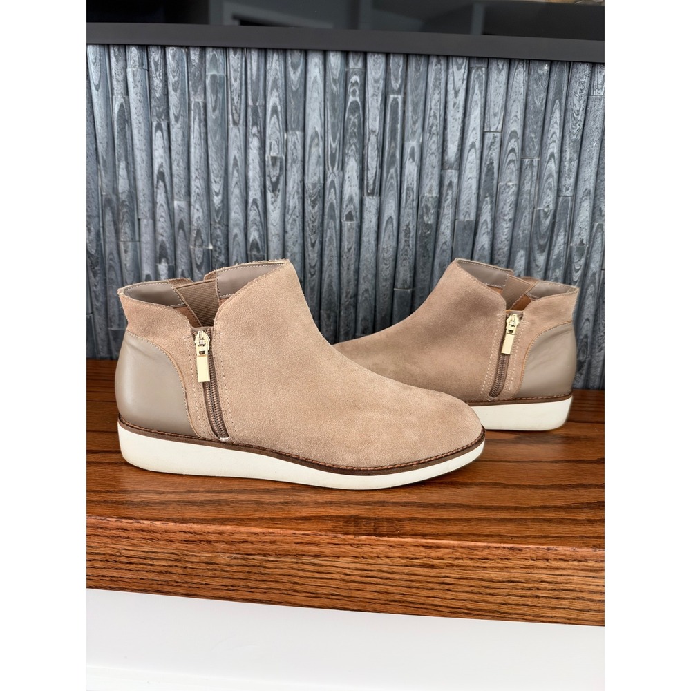 SoftWalk S1963-063 Womens Taupe Suede Leather Ankle Boots Size 10N Narrow